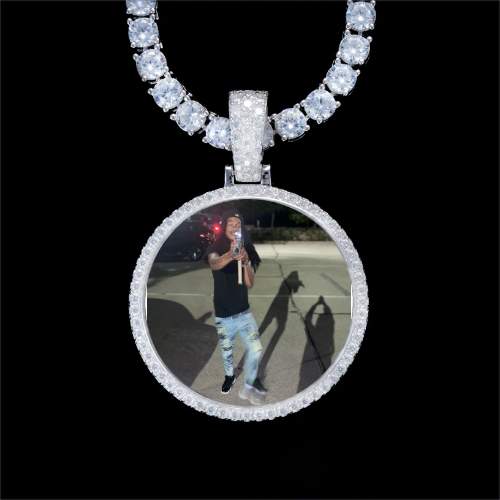 925S & VVS Moissanite 3D Circle Custom Picture Pendant