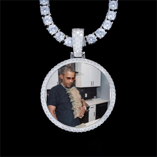 925S & VVS Moissanite 3D Circle Custom Picture Pendant
