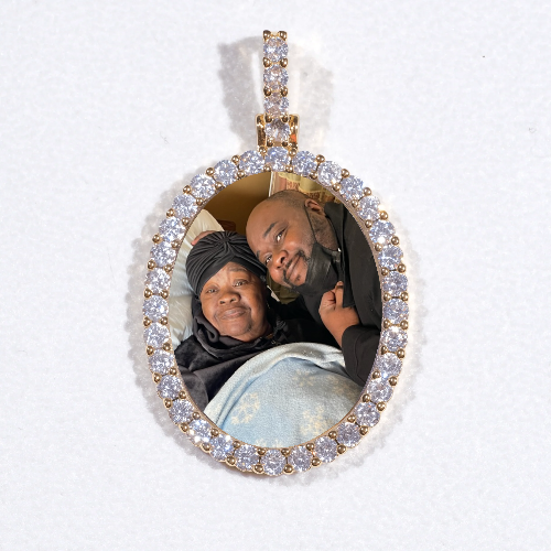 3D Oval Custom Picture Pendant