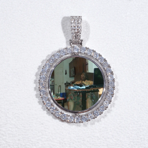 3D Spinning 2-Faced Custom Picture Pendant