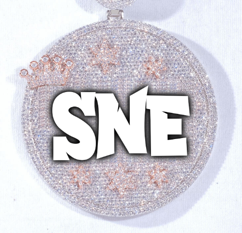 CUSTOM LETTER NECKLACE 3D BIG CROWN DISC