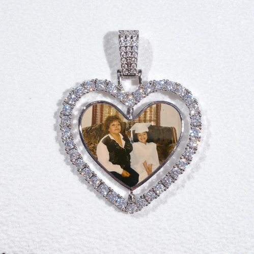 3D Spinning 2-Faced Heart Custom Picture Pendant