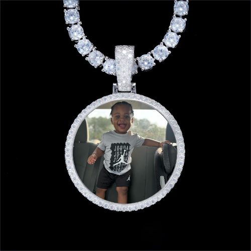 925S & VVS Moissanite 3D Circle Custom Picture Pendant