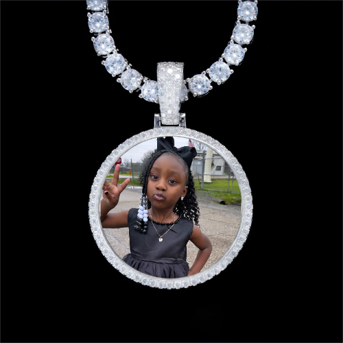 925S & VVS Moissanite 3D Circle Custom Picture Pendant