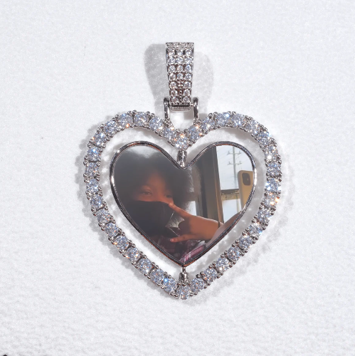 3D Spinning 2-Faced Heart Custom Picture Pendant