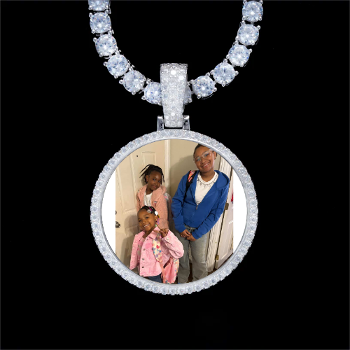 925S & VVS Moissanite 3D Circle Custom Picture Pendant