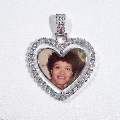 3D Spinning 2-Faced Heart Custom Picture Pendant