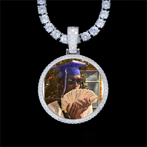 925S & VVS Moissanite 3D Circle Custom Picture Pendant
