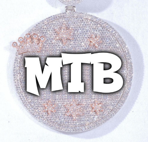 CUSTOM LETTER NECKLACE 3D BIG CROWN DISC