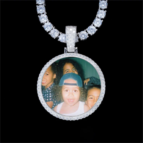 925S & VVS Moissanite 3D Circle Custom Picture Pendant