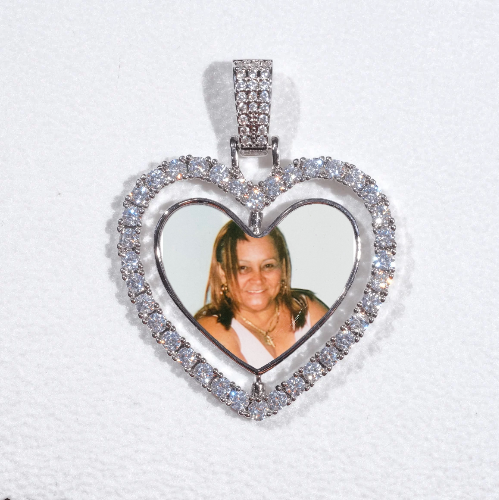 3D Spinning 2-Faced Heart Custom Picture Pendant