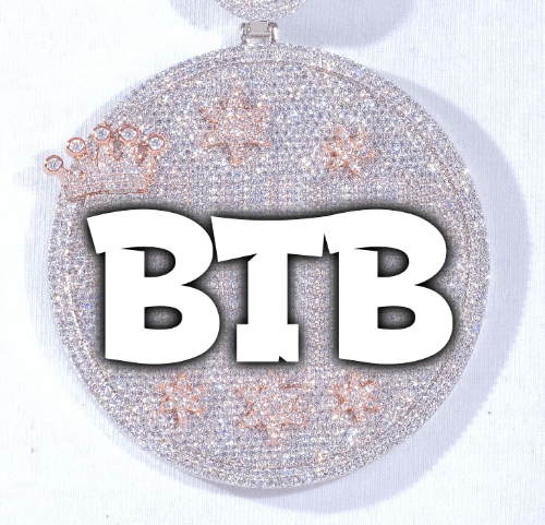 CUSTOM LETTER NECKLACE 3D BIG CROWN DISC