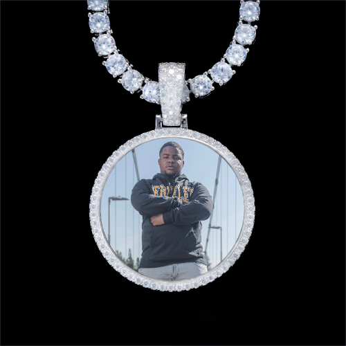 925S & VVS Moissanite 3D Circle Custom Picture Pendant
