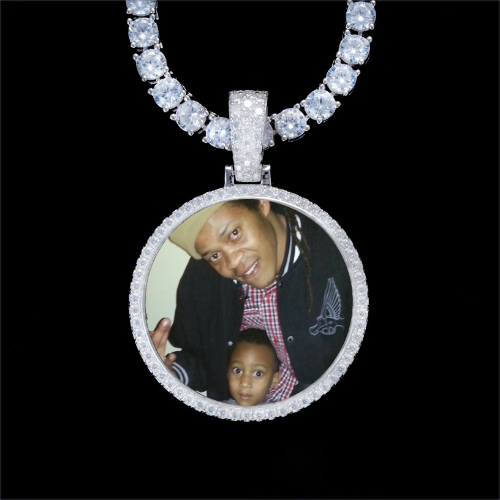 925S & VVS Moissanite 3D Circle Custom Picture Pendant