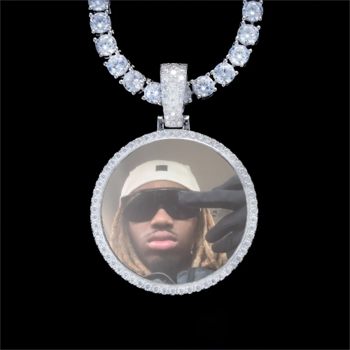 925S & VVS Moissanite 3D Circle Custom Picture Pendant