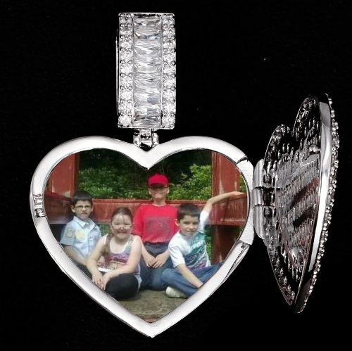 CUSTOM PICTURE PENDANT STYLE-8
