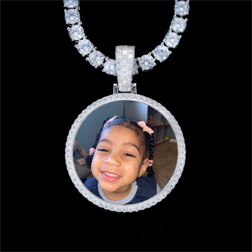 925S & VVS Moissanite 3D Circle Custom Picture Pendant