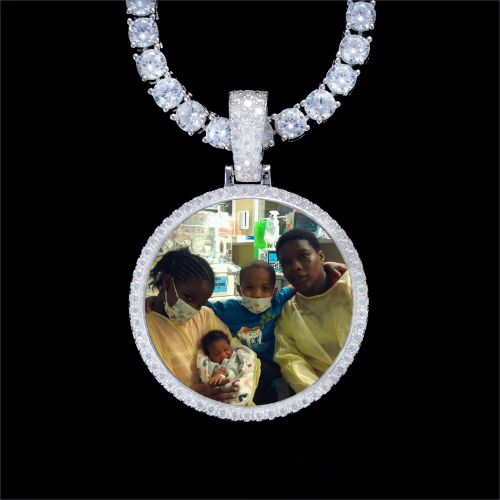 925S & VVS Moissanite 3D Circle Custom Picture Pendant