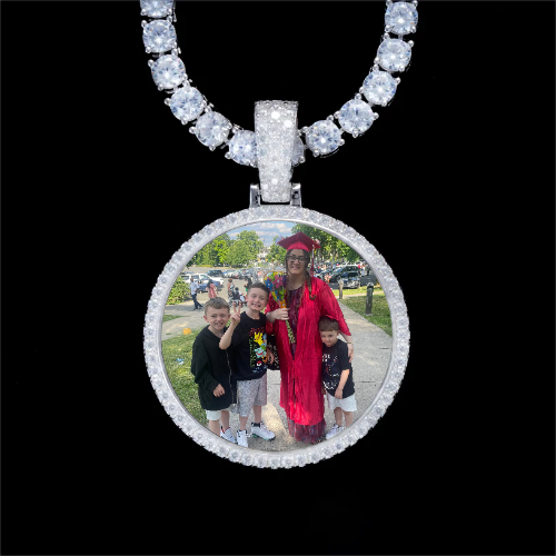 925S & VVS Moissanite 3D Circle Custom Picture Pendant