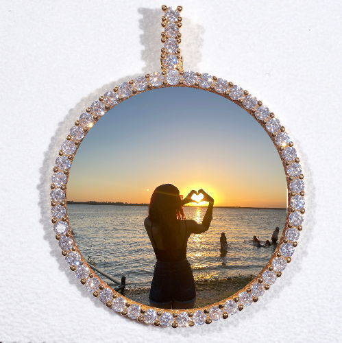 LARGE 3D CIRCLE CUSTOM PICTURE PENDANT