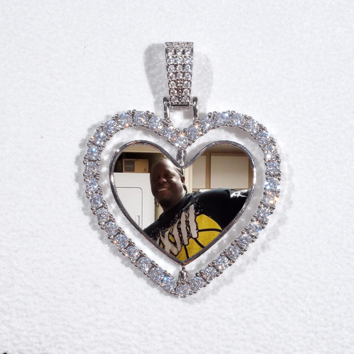 3D Spinning 2-Faced Heart Custom Picture Pendant