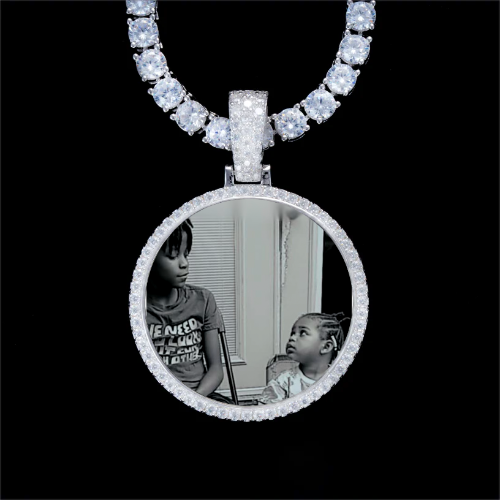 925S & VVS Moissanite 3D Circle Custom Picture Pendant