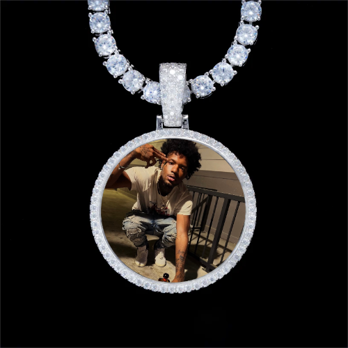 925S & VVS Moissanite 3D Circle Custom Picture Pendant