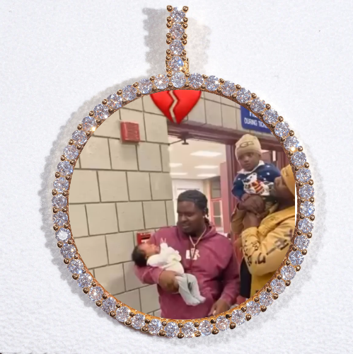 LARGE 3D CIRCLE CUSTOM PICTURE PENDANT
