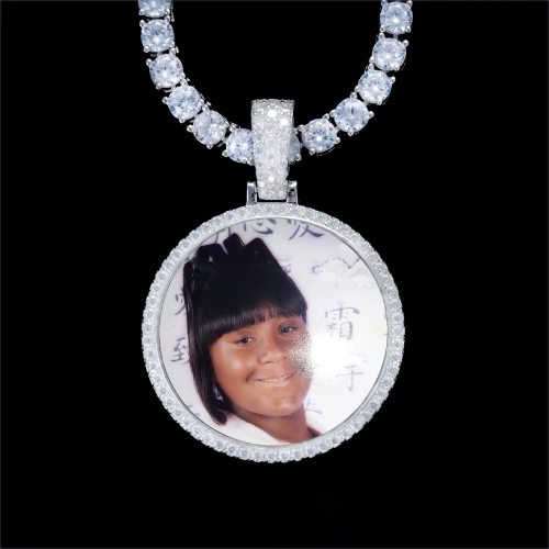 925S & VVS Moissanite 3D Circle Custom Picture Pendant