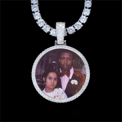 925S & VVS Moissanite 3D Circle Custom Picture Pendant