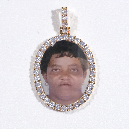 3D Oval Custom Picture Pendant