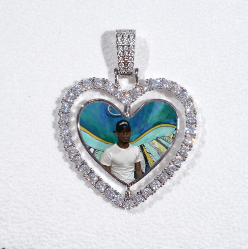 3D Spinning 2-Faced Heart Custom Picture Pendant