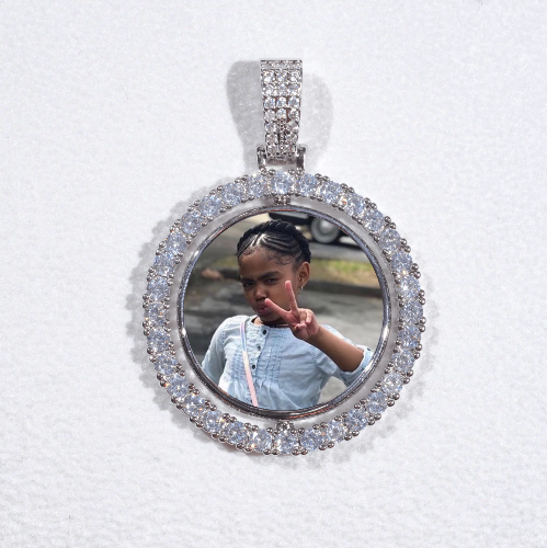 3D Spinning 2-Faced Custom Picture Pendant