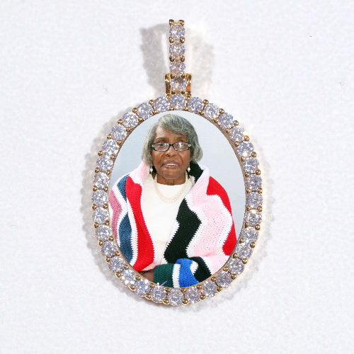 3D Oval Custom Picture Pendant