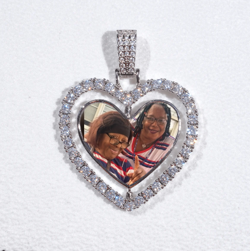 3D Spinning 2-Faced Heart Custom Picture Pendant