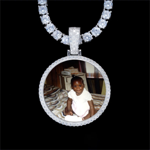 925S & VVS Moissanite 3D Circle Custom Picture Pendant