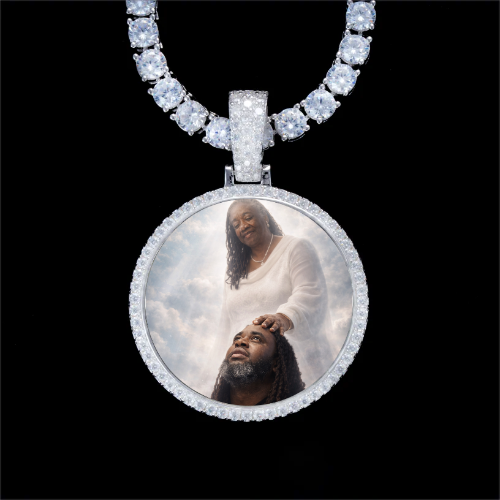 925S & VVS Moissanite 3D Circle Custom Picture Pendant