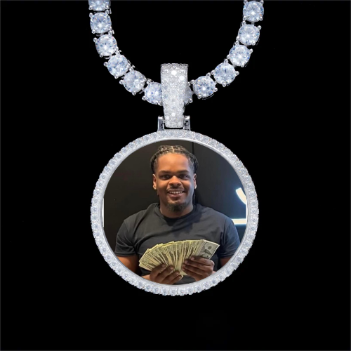 925S & VVS Moissanite 3D Circle Custom Picture Pendant