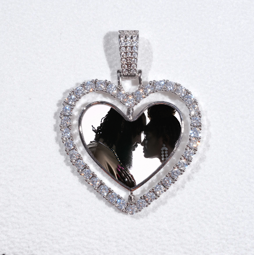 3D Spinning 2-Faced Heart Custom Picture Pendant