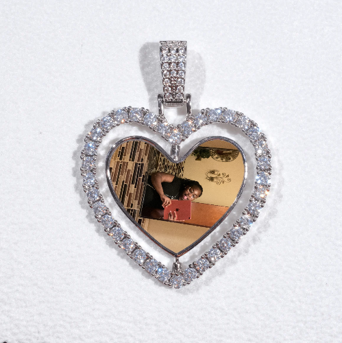 3D Spinning 2-Faced Heart Custom Picture Pendant