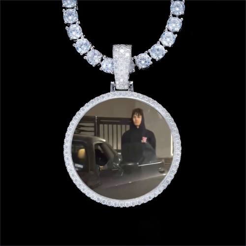 925S & VVS Moissanite 3D Circle Custom Picture Pendant