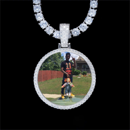 925S & VVS Moissanite 3D Circle Custom Picture Pendant