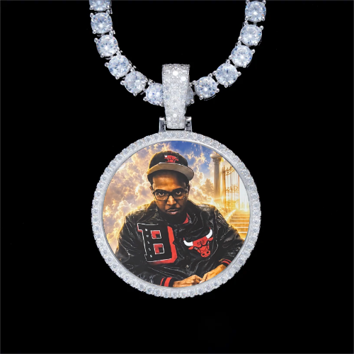 925S & VVS Moissanite 3D Circle Custom Picture Pendant