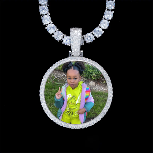 925S & VVS Moissanite 3D Circle Custom Picture Pendant