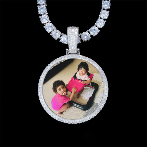 925S & VVS Moissanite 3D Circle Custom Picture Pendant