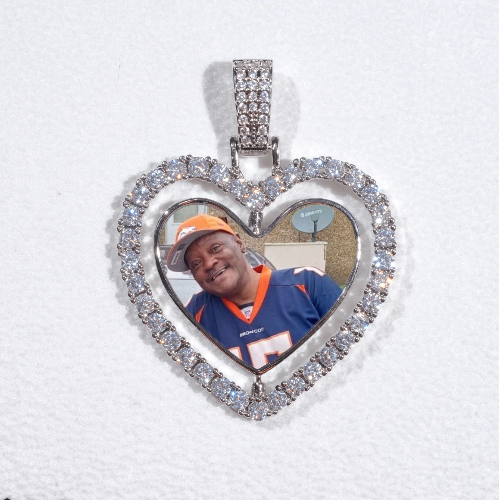 3D Spinning 2-Faced Heart Custom Picture Pendant