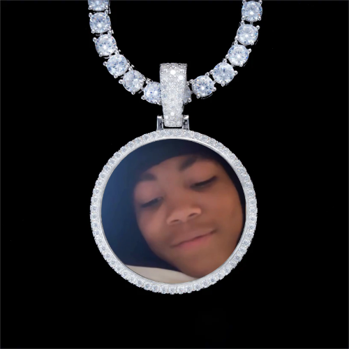 925S & VVS Moissanite 3D Circle Custom Picture Pendant