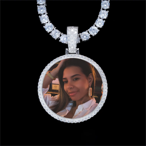 925S & VVS Moissanite 3D Circle Custom Picture Pendant