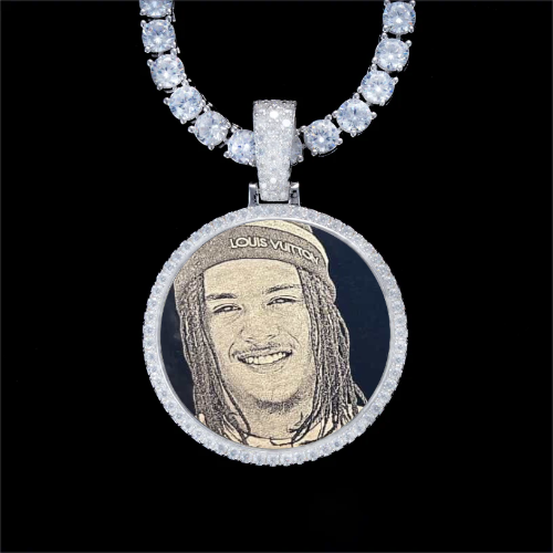 925S & VVS Moissanite 3D Circle Custom Picture Pendant