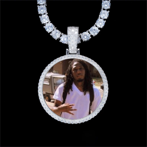 925S & VVS Moissanite 3D Circle Custom Picture Pendant